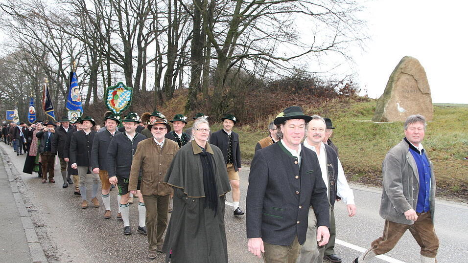 Zum 41. Mal trafen sich am Samstag Patrioten und Königstreue zum Winterpatriotentreffen. (Foto: Katharina Baumeister)