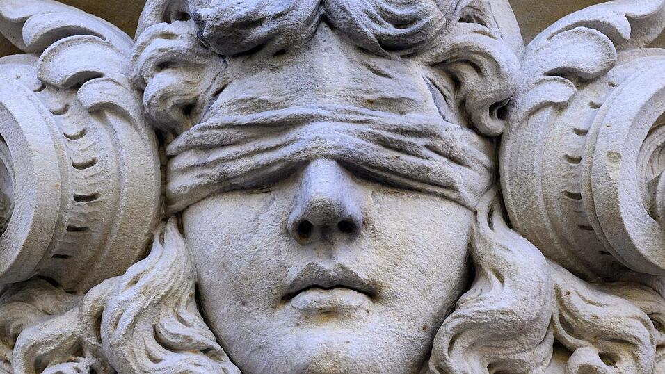 Es war ein Kammertermin&nbsp;mit vielen Pausen auf dem Gerichtsflur.