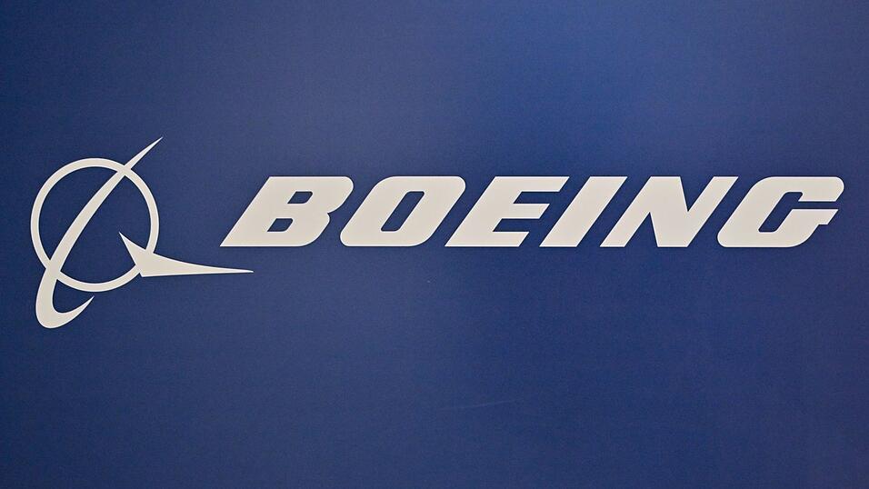 Die streikenden Boeing-Beschäftigten bauen unter anderem Kampfflugzeuge. (Symbolbild)