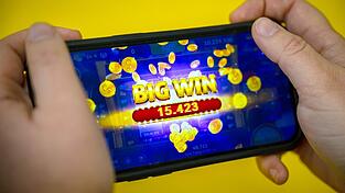 Seit 2021 k&ouml;nnen Online-Gl&uuml;cksspiele in Deutschland erlaubt werden. (Symbolbild)