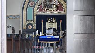 Wie sicher sind die Synagogen? Unter anderem in der Straubinger Synagoge werden nun erh&ouml;hte Sicherheitsvorkehrungen ergriffen.