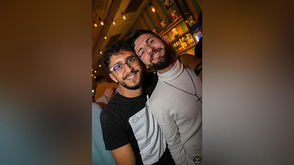 Die Stimmung bei den Partygängern am Samstagabend war prächtig. Die Stimmung bei den Partygängern am Samstagabend war prächtig.