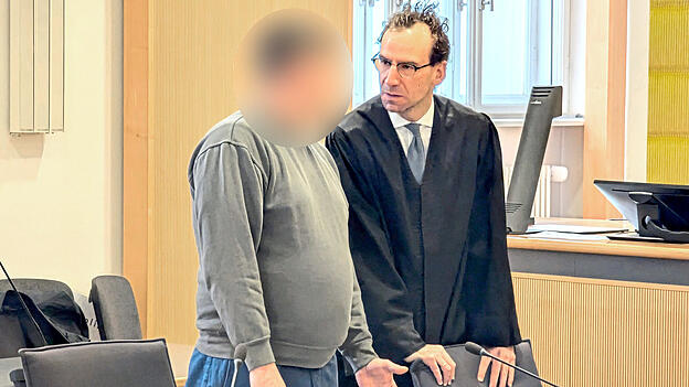 Der Mandant von Anwalt Alexander Greithaner entschuldigt sich f&uuml;r die massiven Eingriffe in das Privatleben seiner Opfer.