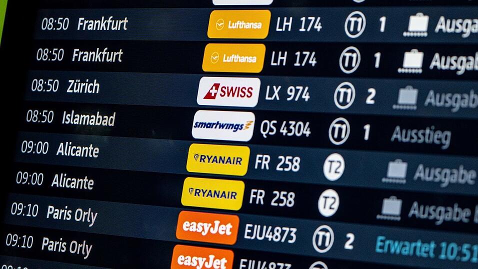 Erst setzte man die Gefl&uuml;chteten auf Linienfl&uuml;ge via Istanbul. Inzwischen werden jedoch auch Chartermaschinen eingesetzt. (Symbolbild)