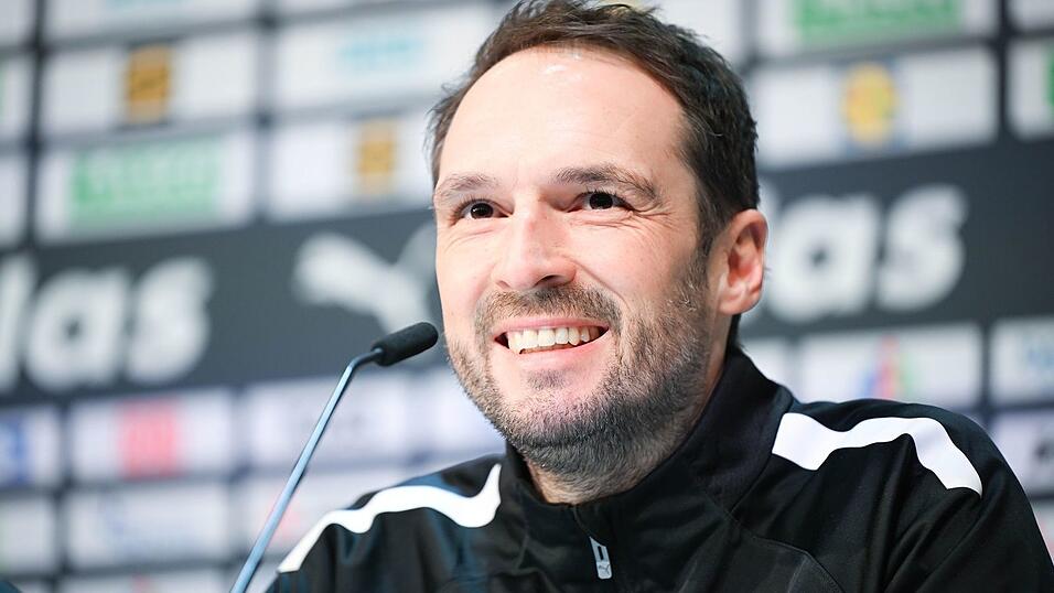 DHB-Teammanager Benjamin Chatton bezeichnet die EM-Hauptrunde als &laquo;absolute Todesgruppe&raquo;.