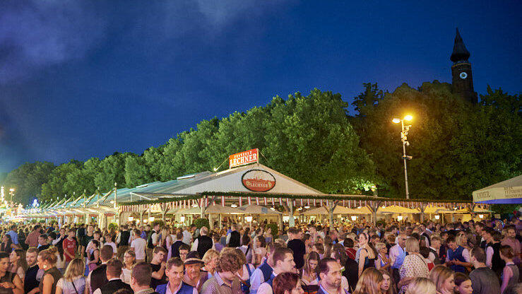 Die Partybilder vom Freitag, 18. August 2023, aus dem Festzelt Lechner.