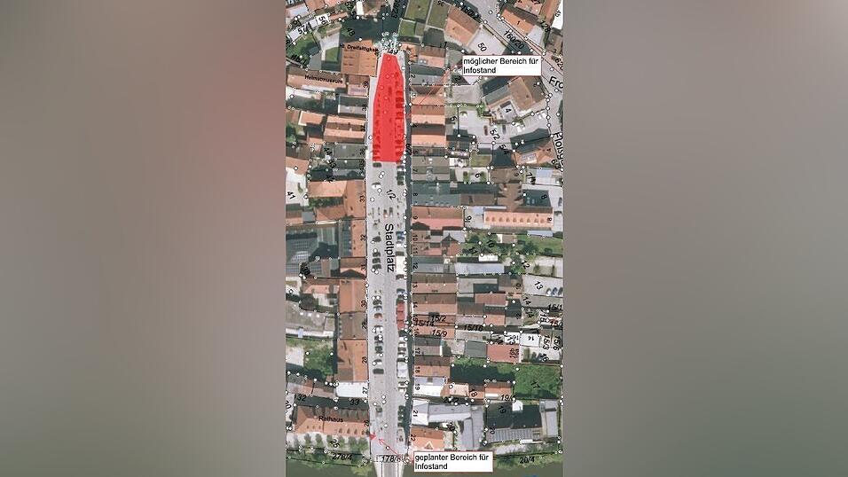 Der Frühschoppen der Vilsbiburger Zeitung findet am Samstag nun auf dem Platz vor dem Stadtturm statt. Der Frühschoppen der Vilsbiburger Zeitung findet am Samstag nun auf dem Platz vor dem Stadtturm statt.
