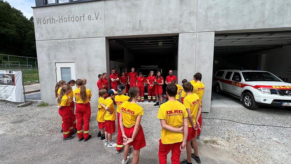 Vergangenes Jahr wurde das Rettungszentrum f&uuml;r einzelne Kurse oder die Funkausbildung vom Jugend-Einsatz-Team und Wasserrettern genutzt. Am 5. April weiht der Ortsverband den Neubau ein - auch mit einer Party. (Archivfoto)