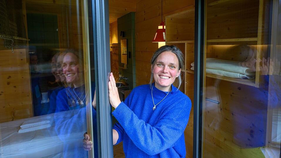 In ihrem Hotel am Fichtelberg setzt Natascha Heinrich auf viel Service f&uuml;r Wanderer und andere Aktivtouristen.