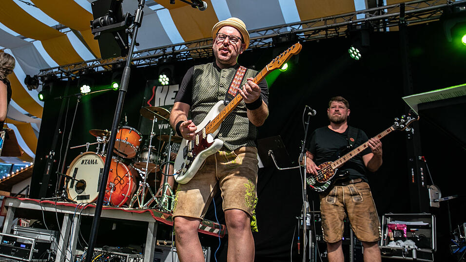 Die Partybilder vom Donnerstag, 14. August, aus dem Festzelt Nothaft. Die Partybilder vom Donnerstag, 14. August, aus dem Festzelt Nothaft.