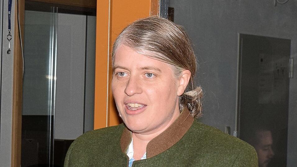 B&uuml;rgermeisterin Natalie Kienm&uuml;ller-Stadler blickt auf ihre ersten 100 Tage im Rathaus zur&uuml;ck.