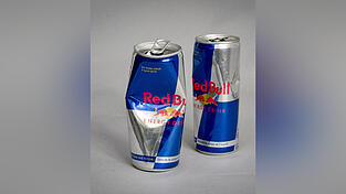 Mit einer Dose Red Bull begann der &bdquo;Wahnsinn&ldquo;, mit dem sich ein 48-J&auml;hriger vor Gericht konfrontiert sah.