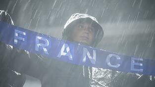 Ein französischer Fan im Regen von Philadelphia. Ein französischer Fan im Regen von Philadelphia.