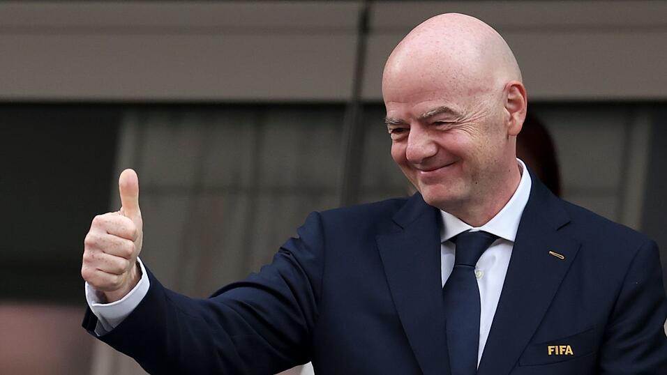 Gianni Infantino &auml;u&szlig;erte sich positiv zu den Pausen.