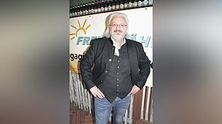 Neben Stephan Weckmann sind auch seine Lebensgef&auml;hrtin, sein Sohn und dessen Freundin ausgetreten.&nbsp;