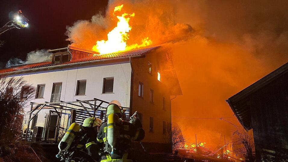 Mehrere Feuerwehren waren im Einsatz.&nbsp;