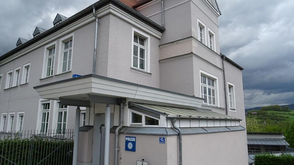 Hier finden Sie aktuelle Polizeimeldungen. Hier finden Sie aktuelle Polizeimeldungen.