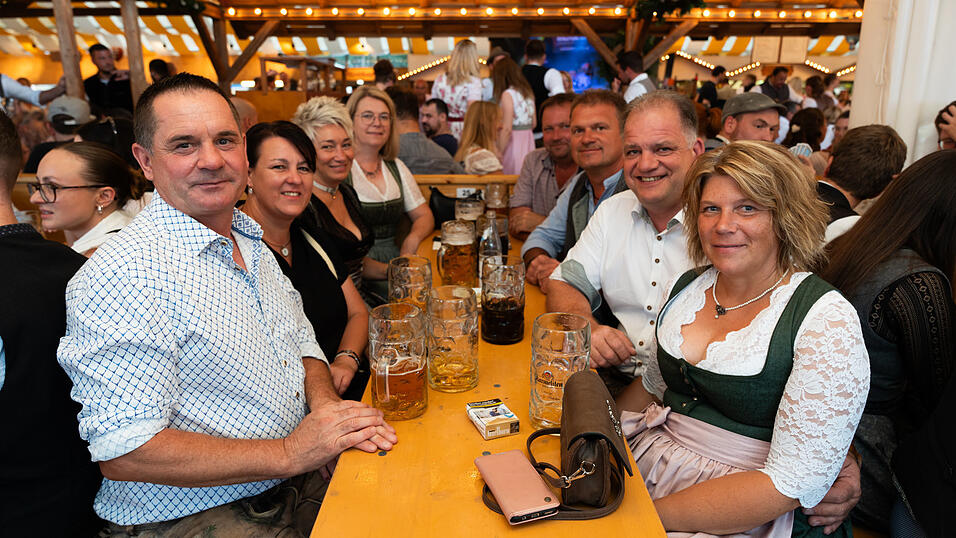 Die Partybilder vom Samstag, 17. August, aus dem Festzelt Nothaft. Die Partybilder vom Samstag, 17. August, aus dem Festzelt Nothaft.