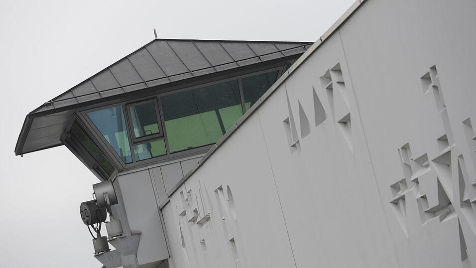In M&uuml;nchen beginnt ein Strafprozess um einen schwungvollen Drogenhandel in der Justizvollzugsanstalt Stadelheim. (Archivbild)