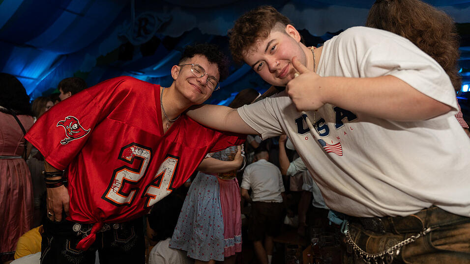 Die Partybilder vom Freitag, 11. August 2023, aus dem Festzelt Reisinger. Die Partybilder vom Freitag, 11. August 2023, aus dem Festzelt Reisinger.