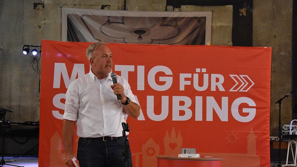 Der langj&auml;hrige Stadtrat Peter Stranninger (55) wurde bei der Nominierungsversammlung der Straubinger SPD zum Kandidaten um das Amt des Oberb&uuml;rgermeisters bei der Kommunalwahl am 8. M&auml;rz 2026 gew&auml;hlt.