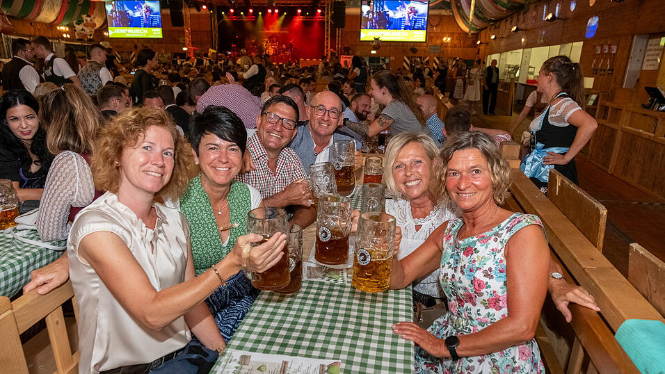 Die Partybilder vom Sonntag, 13. August 2023, aus dem Festzelt Weckmann.