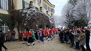 Einzug der Sch&auml;ffler im gr&auml;flichen Schloss zu Adldorf