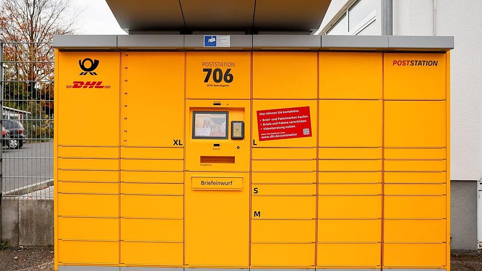 Gestatten, Ihre Postfiliale! Bundesweit 72 Automaten wurden als Postfilialen zugelassen, diese hier in Sankt Augustin bei Bonn ist eine davon.