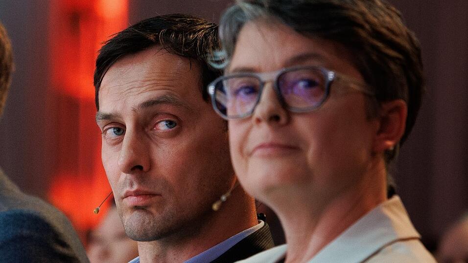 Martin Hikel ist erst 39 Jahre alt und galt als ein Hoffnungsträger der Berliner SPD, denn er ist ebenfalls einer der beiden Landesvorsitzenden.