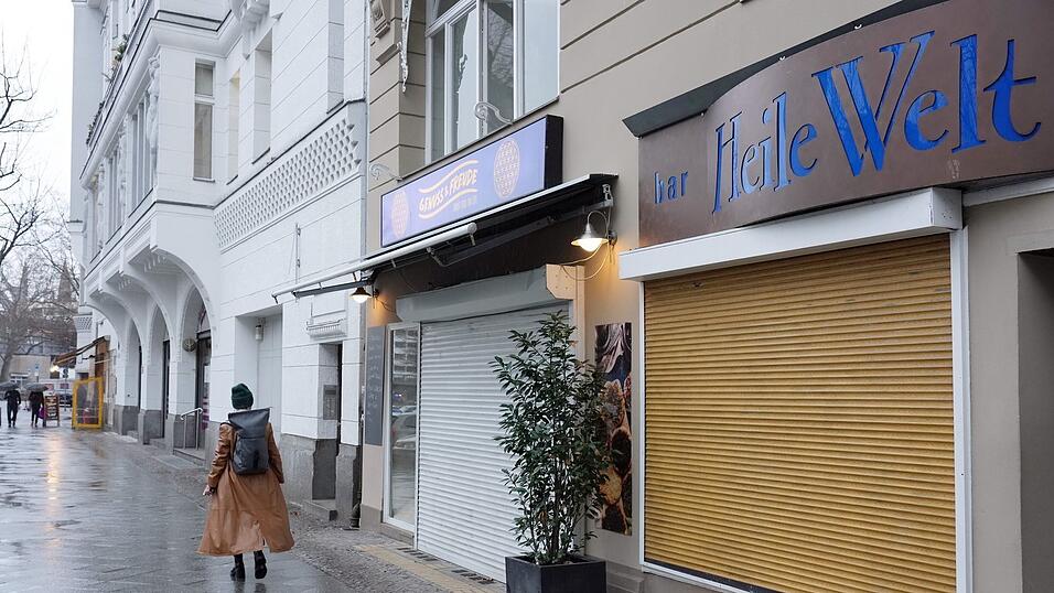 Eines der bekanntesten schwulen Ausgehviertel der Welt: die Motzstraße in Berlin-Schöneberg. (Archivbild) Eines der bekanntesten schwulen Ausgehviertel der Welt: die Motzstraße in Berlin-Schöneberg. (Archivbild)