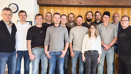 Die Kandidaten der W&auml;hlergemeinschaft Harrling und Umgebung.