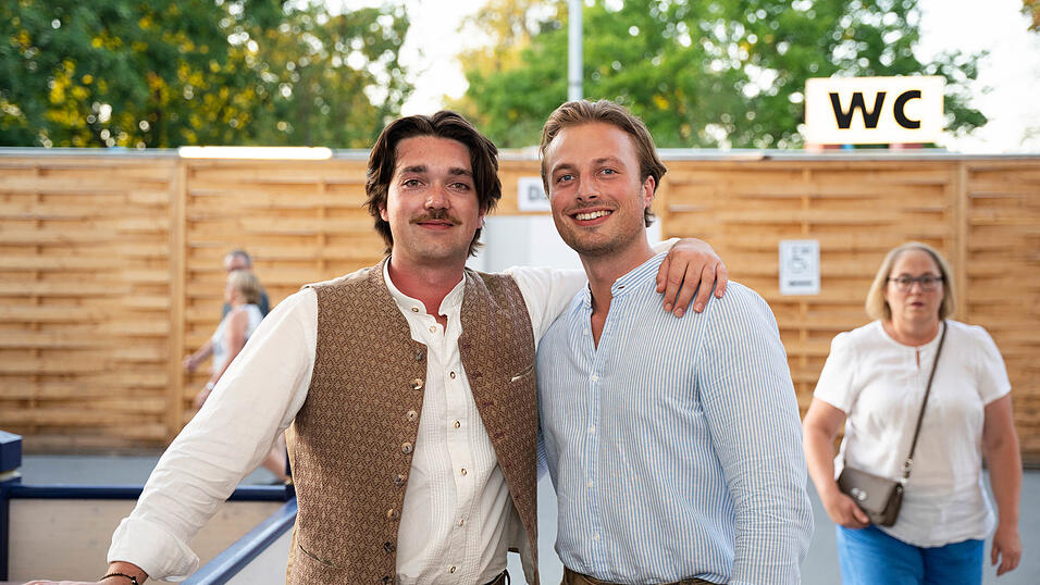 Die Partybilder vom Donnerstag, 13. August, aus dem Festzelt Reisinger. Die Partybilder vom Donnerstag, 13. August, aus dem Festzelt Reisinger.