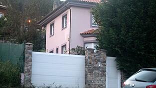 Das &laquo;Horrorhaus&raquo; liegt in Fitoria am Stadtrand von Oviedo. (Archivbild)