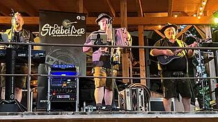 Die Stoabeißer übernehmen den Ausklang. Die Stoabeißer übernehmen den Ausklang.