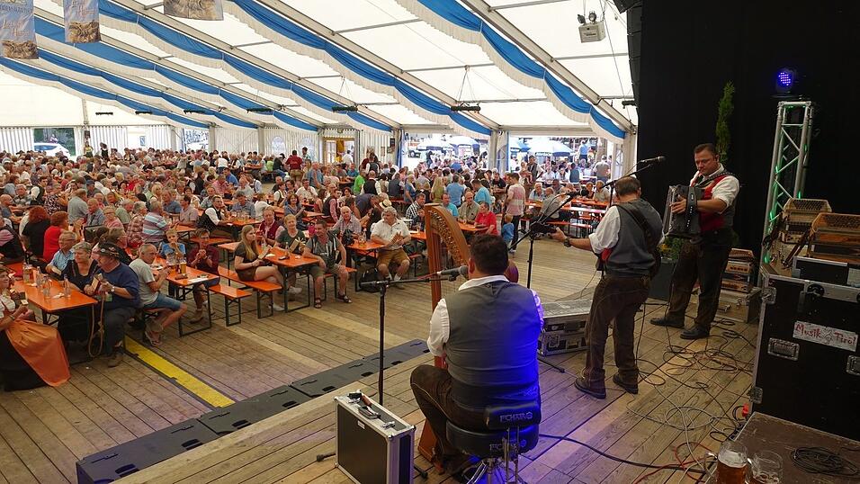 Mit ihrer Musik konnten die 'Ursprung Buam' begeistern. Mit ihrer Musik konnten die 'Ursprung Buam' begeistern.