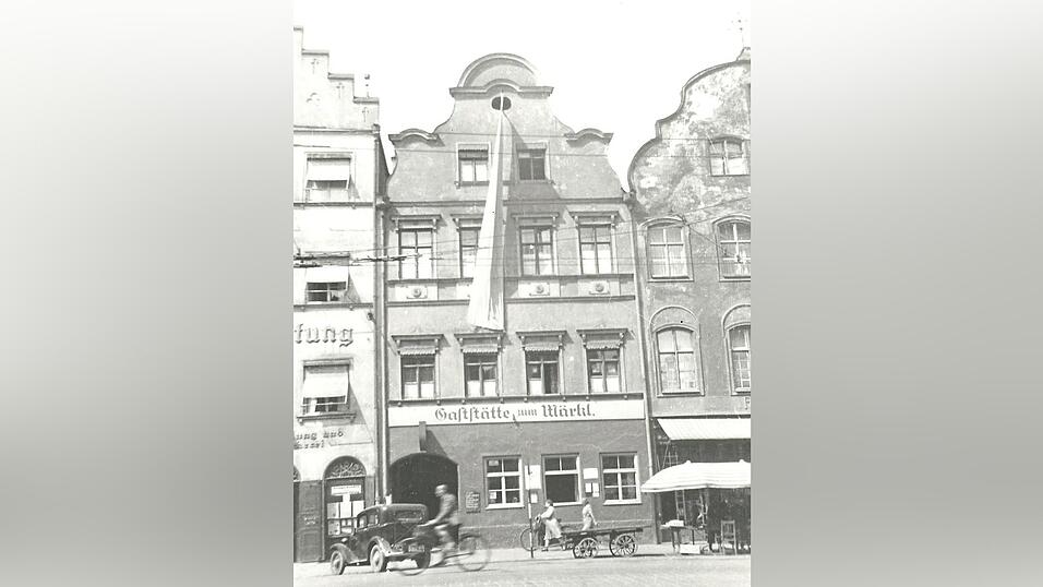 Das Gasthaus zum M&auml;rkl neben der 'Landshuter Zeitung' war lange eine gutb&uuml;rgerliche Brauereiwirtschaft.