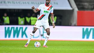 Chrislain Matsima steht dem FC Augsburg bald wieder zur Verf&uuml;gung. (Archivbild)