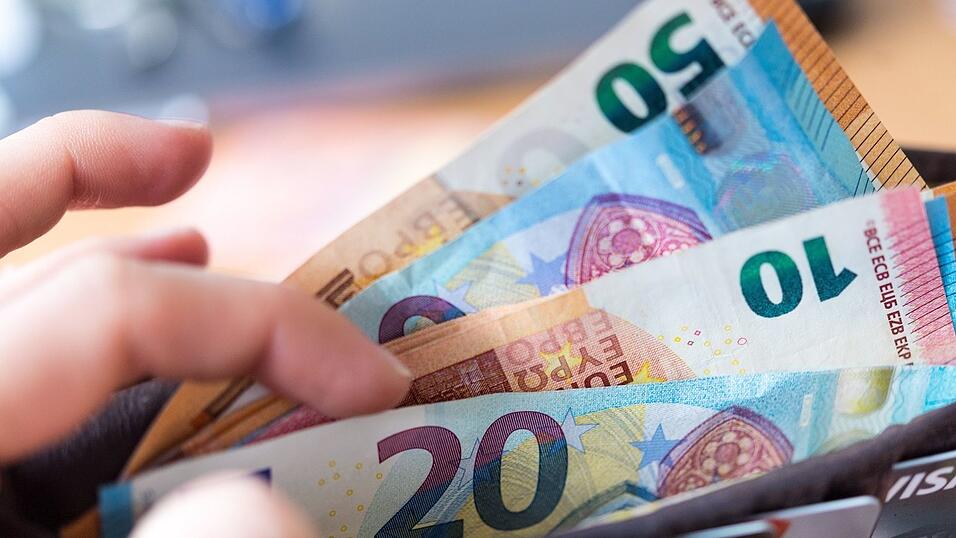 Seit mehreren Quartalen steigen die L&ouml;hne in Deutschland schneller als die Inflation. Das ist gut f&uuml;r die Kaufkraft der Menschen. (Symbolbild)
