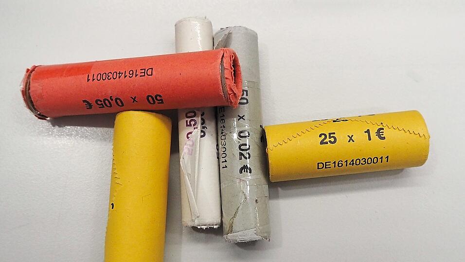 Wechselgeldrollen gibt es bei (fast) jeder Bank. Doch zus&auml;tzlich zum eigentlichen Wert m&uuml;ssen Kunden noch eine Geb&uuml;hr oben drauf bezahlen.