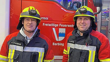 Seit 2016 ist Fabian Kaptein (rechts) Vizekommandant der Feuerwehr Barbing und Kreisbrandmeister. Vor rund zwei Monaten kam ein weiteres Amt dazu.
