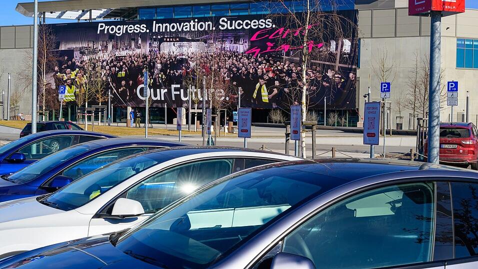 Die Staatsanwaltschaft Frankfurt (Oder) &auml;u&szlig;ert sich zu Ermittlungen nach einem Vorwurf von Tesla gegen die IG Metall. (Archivbild)