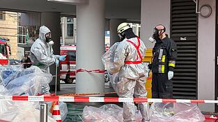 Die Feuerwehr war mit einem Dekontaminationsteam im Einsatz.
