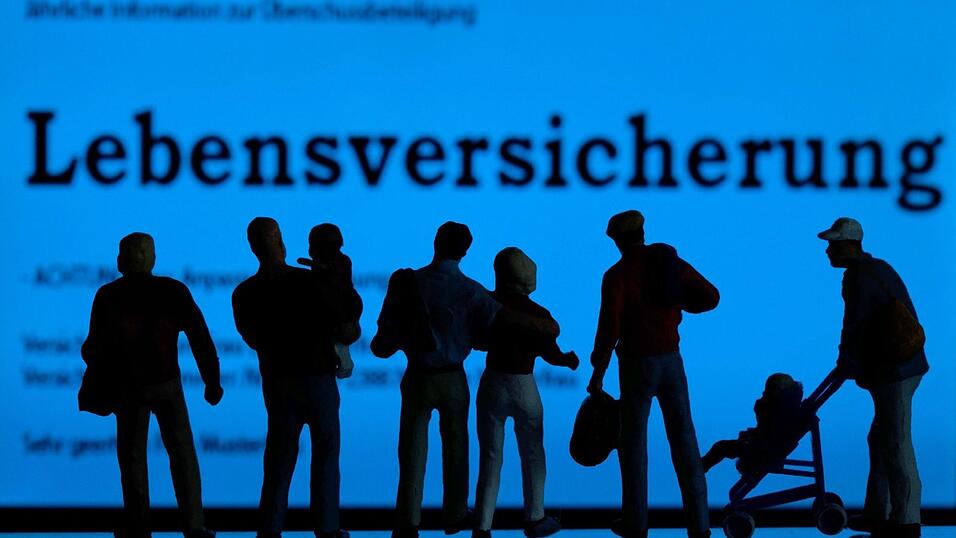 Wer nicht auf eine gesunde Lebensweise achtet und sich nicht fit hält, dem droht ein schlechterer Versicherungstarif.