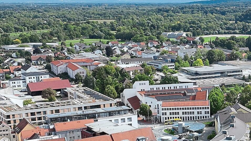 Quo vadis, Dingolfing? Mit dieser Frage hat man sich am Donnerstag in der „Königssitzung“ im Rathaus intensiv beschäftigt.