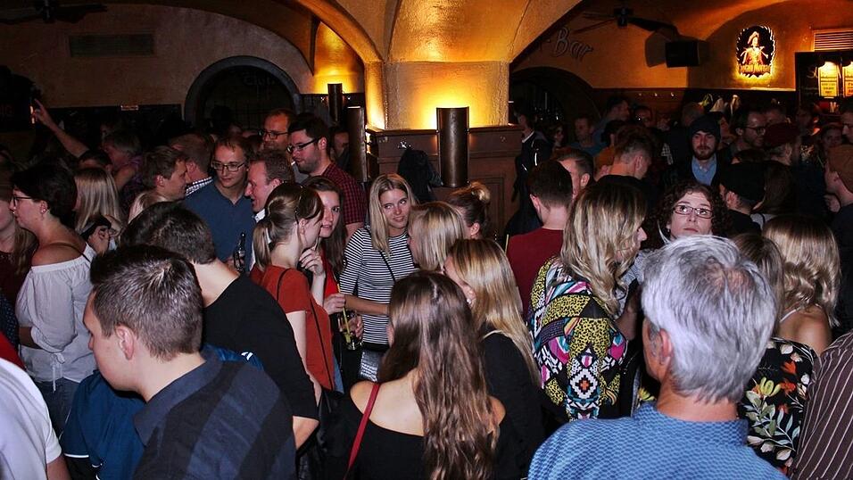 19 Jahre Beatschuppen Landshut! Das wurde am Freitag mit einer Schlagerparty gefeiert.