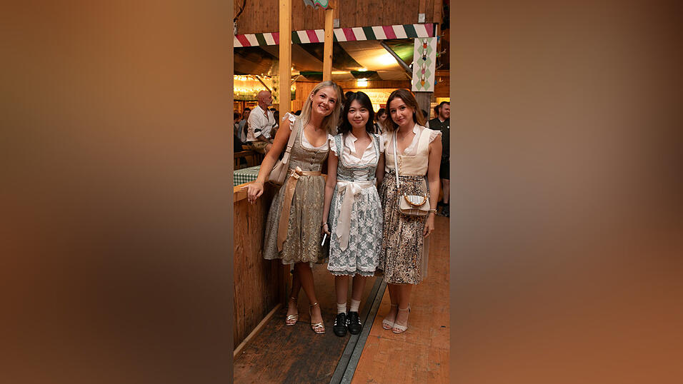 Die Partybilder vom Samstag, 16. August, aus dem Festzelt Weckmann. Die Partybilder vom Samstag, 16. August, aus dem Festzelt Weckmann.