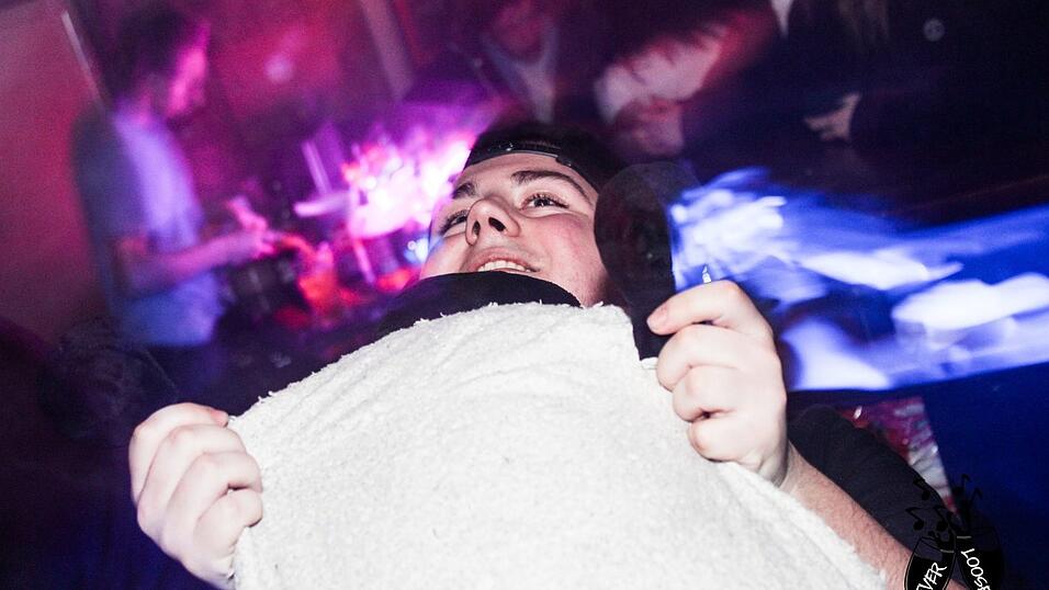 Beste Stimmung am Wochenende im Never Loose in Straubing.