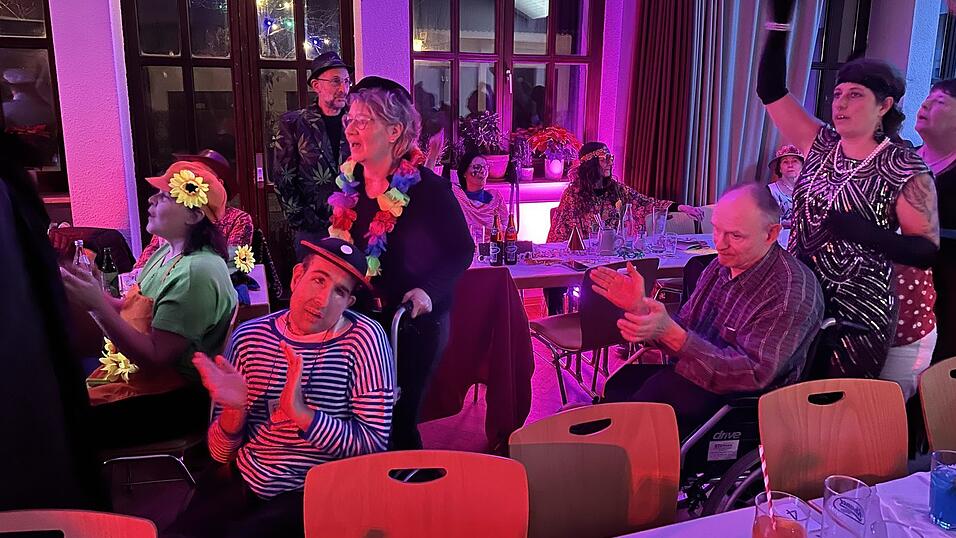 Die Polonaise verbindet alle, ganz ohne Barrieren.