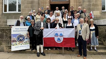 Die Mitglieder des Partnerschaftsvereins Landshut-Elgin besuchten im Juli ihre schottischen Vereinskollegen.