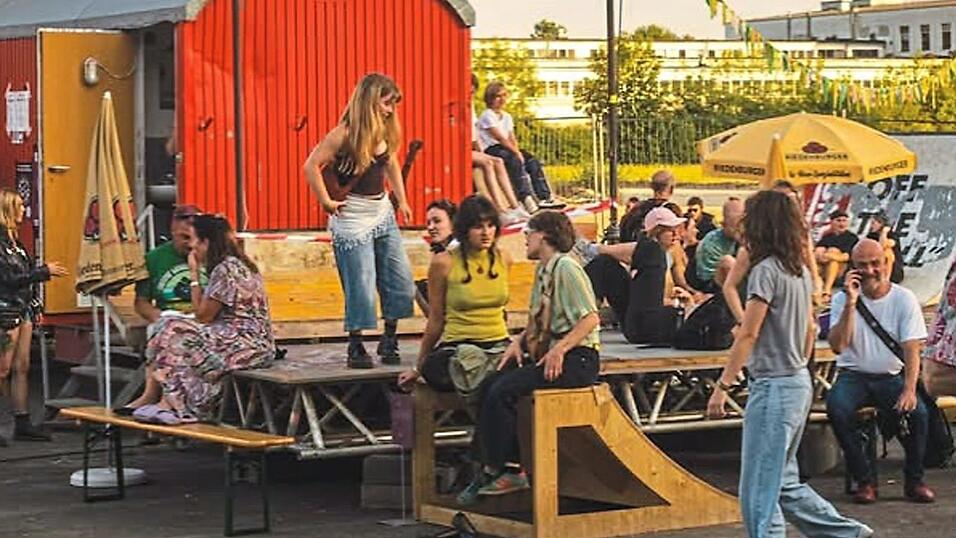 Zum f&uuml;nften Mal fand heuer das gemeinn&uuml;tzige &bdquo;Rescue & Shelter Open Air&ldquo; in der PLK statt.
